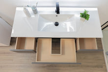 Load image into Gallery viewer, Unit 48in Habana 4 D + 3 DR