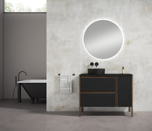 Load image into Gallery viewer, Unit 40in Ikon 2DR + 1D