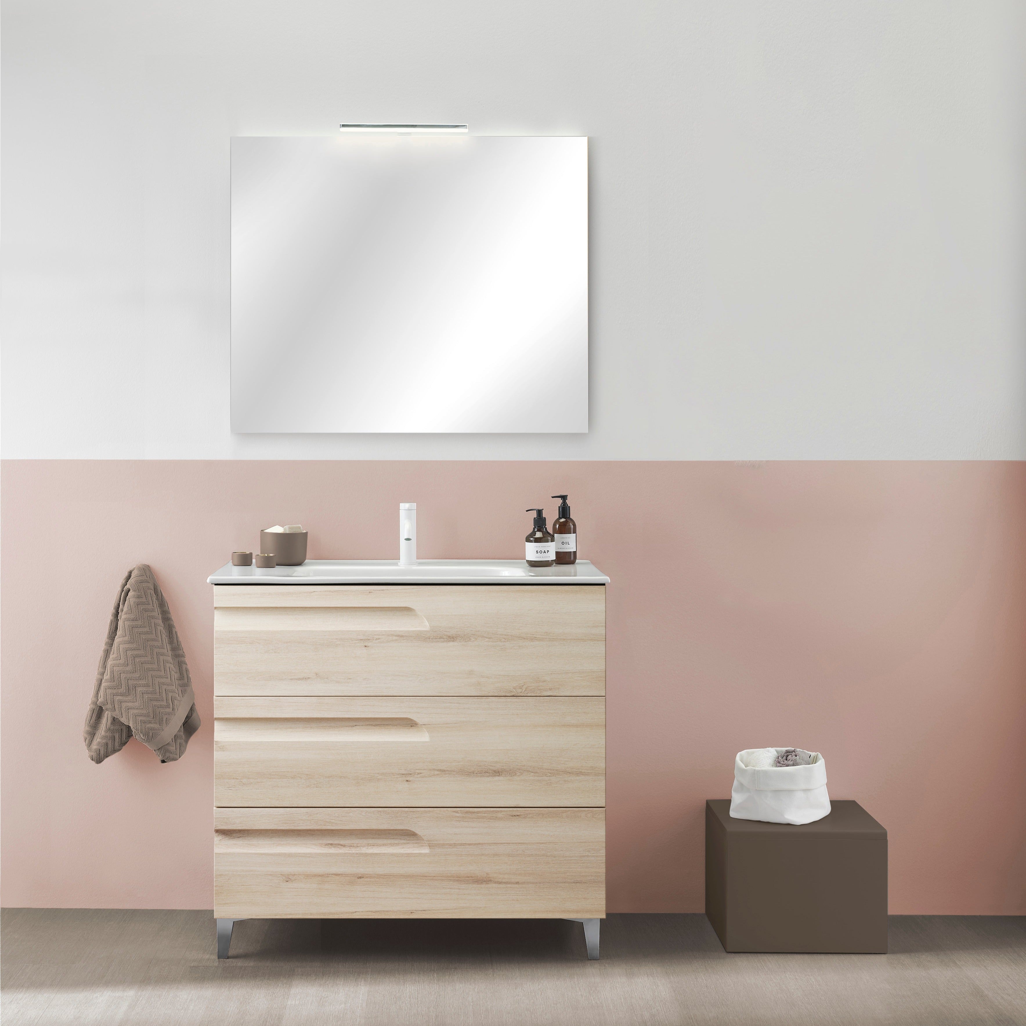 Unit 32in Vitale 3DR