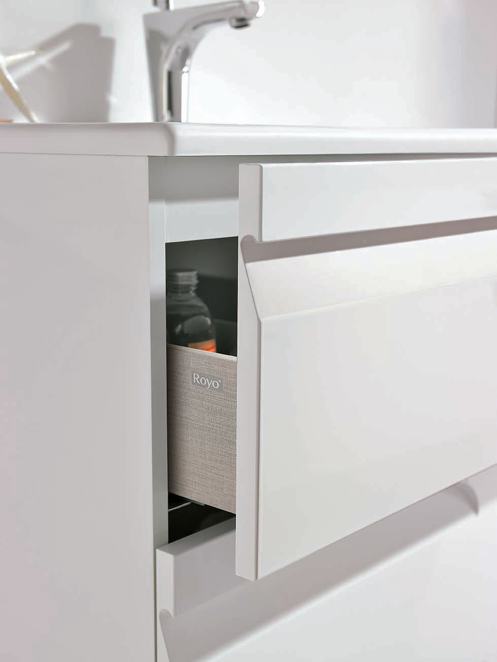 Unit 40in Vitale 2DR