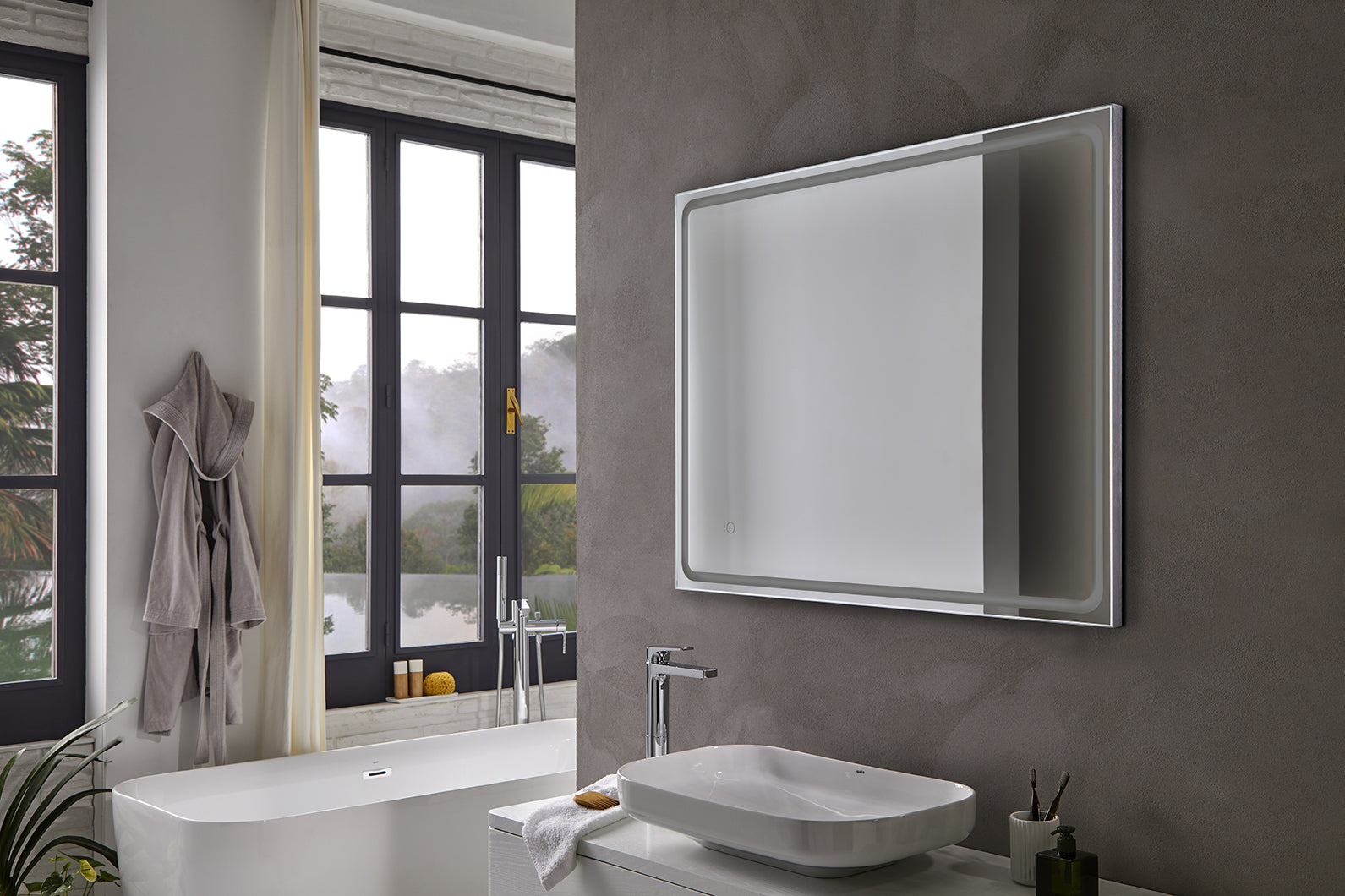 Noa - LED Light bathroom vanity mirror